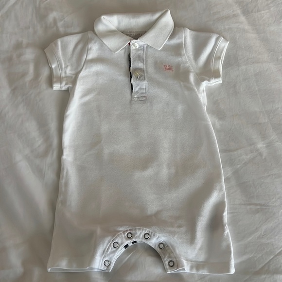 Burberry White Onesie with Classic Checkered Details. Size 9M.